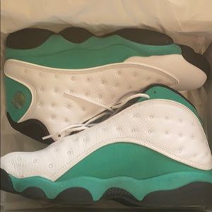 Jordan 13 lucky green